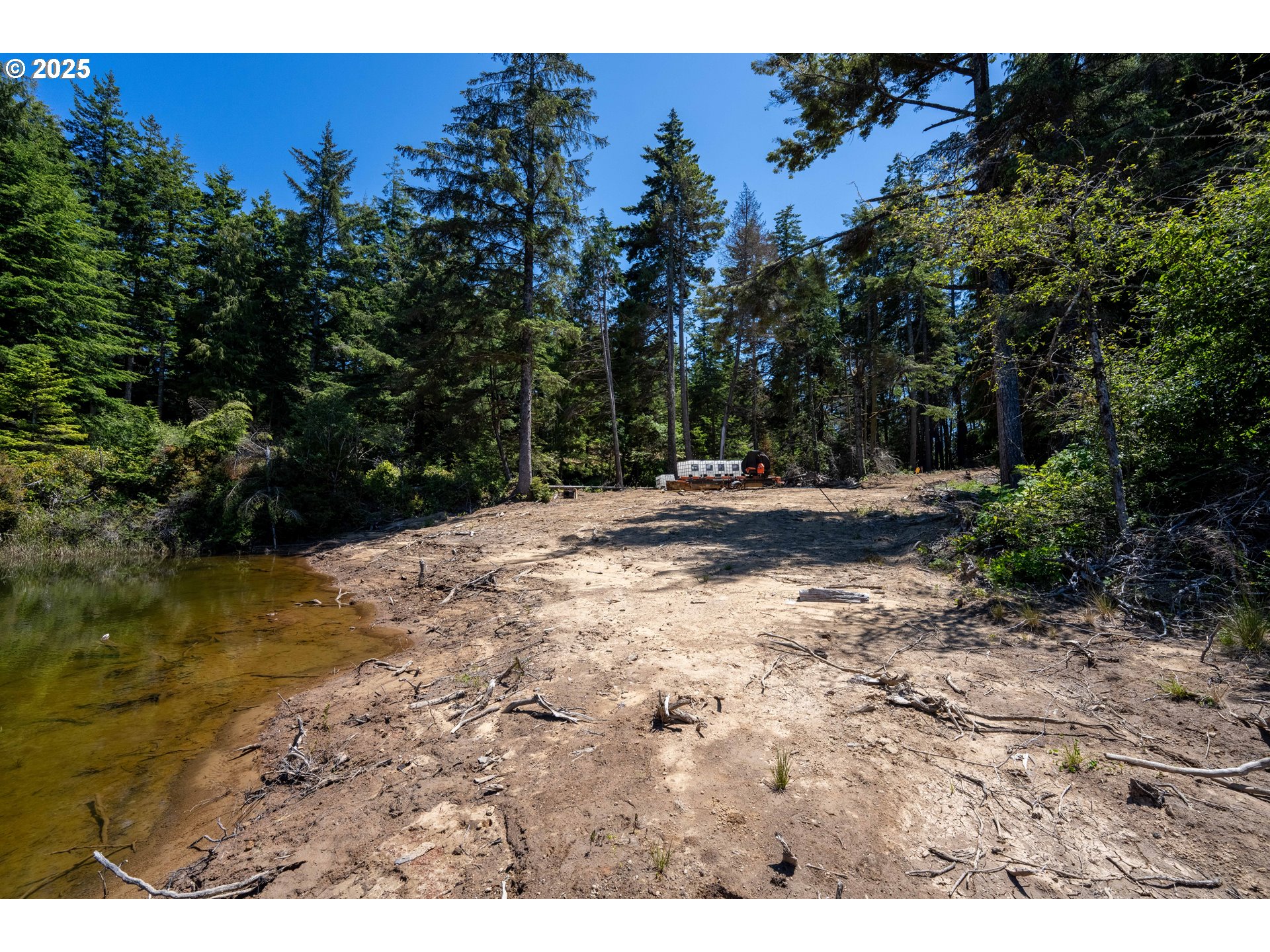 70298 Highway 101 North Bend, OR 97459 - Photo 29 of 45