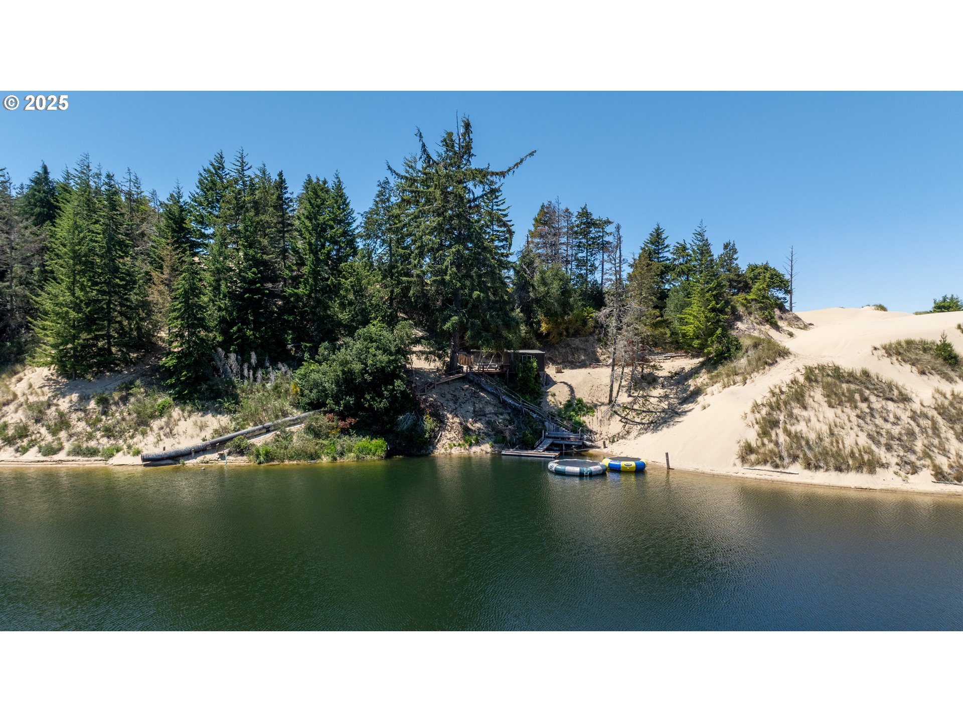 70298 Highway 101 North Bend, OR 97459 - Photo 3 of 45