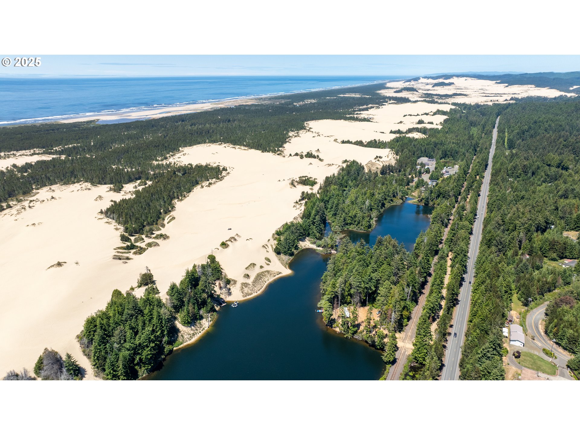 70298 Highway 101 North Bend, OR 97459 - Photo 31 of 45