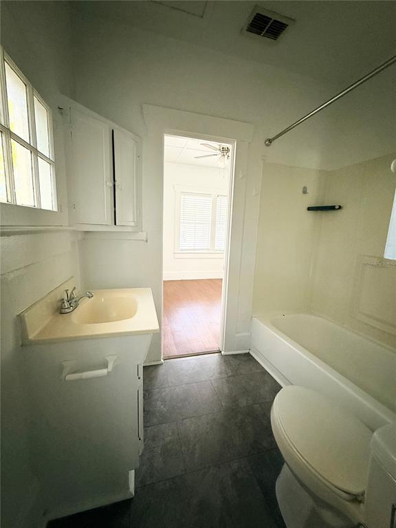 308 North Page Deland, FL 32720 - Photo 9 of 18