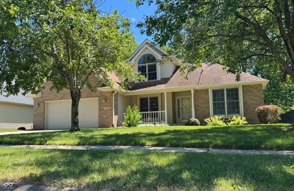$425,000 | 2055 Pinewood Drive, Columbus, IN 47203