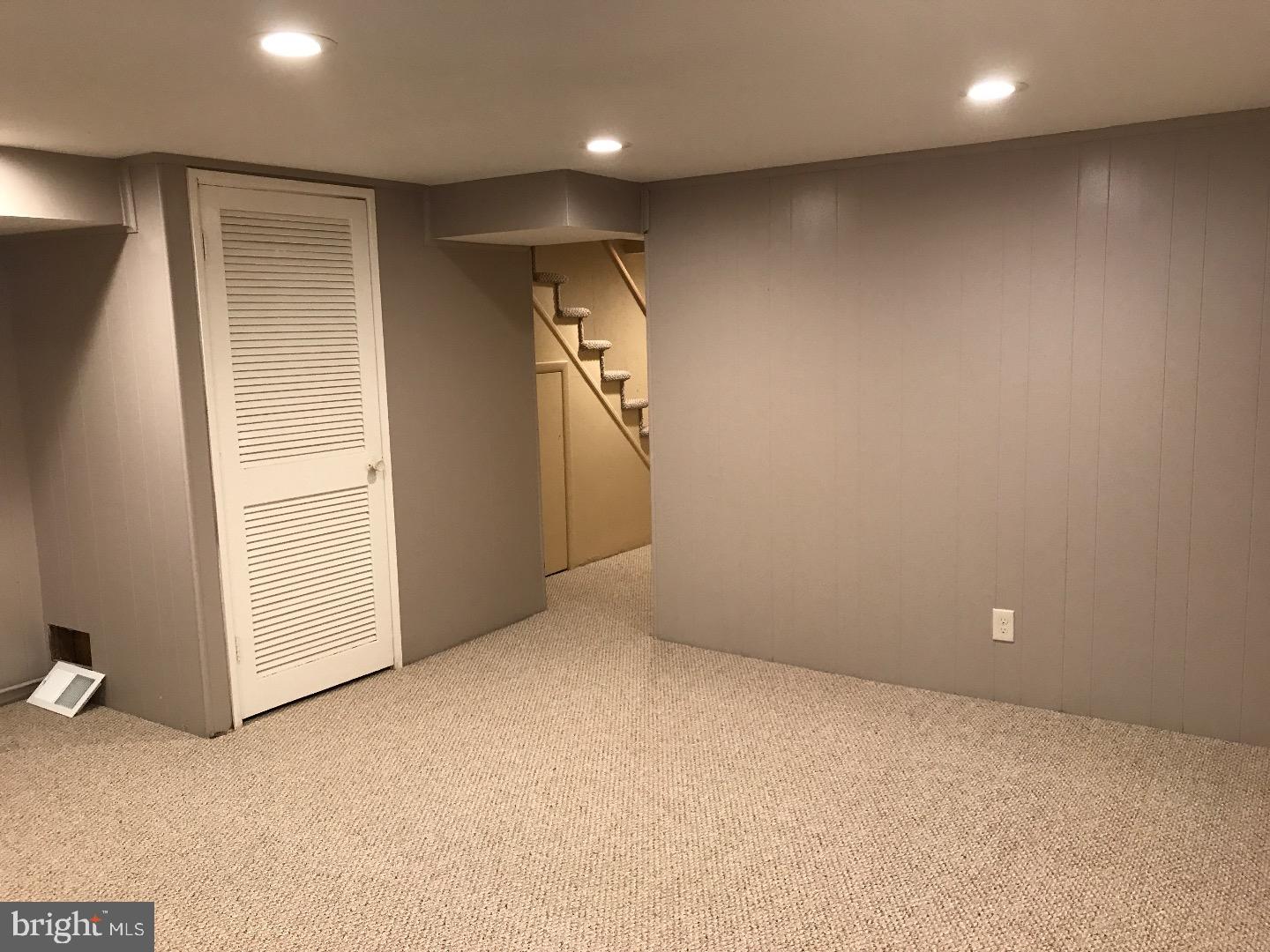 3709 Bellaire Road Philadelphia, PA 19154 - Photo 12 of 21 Basement - Finished