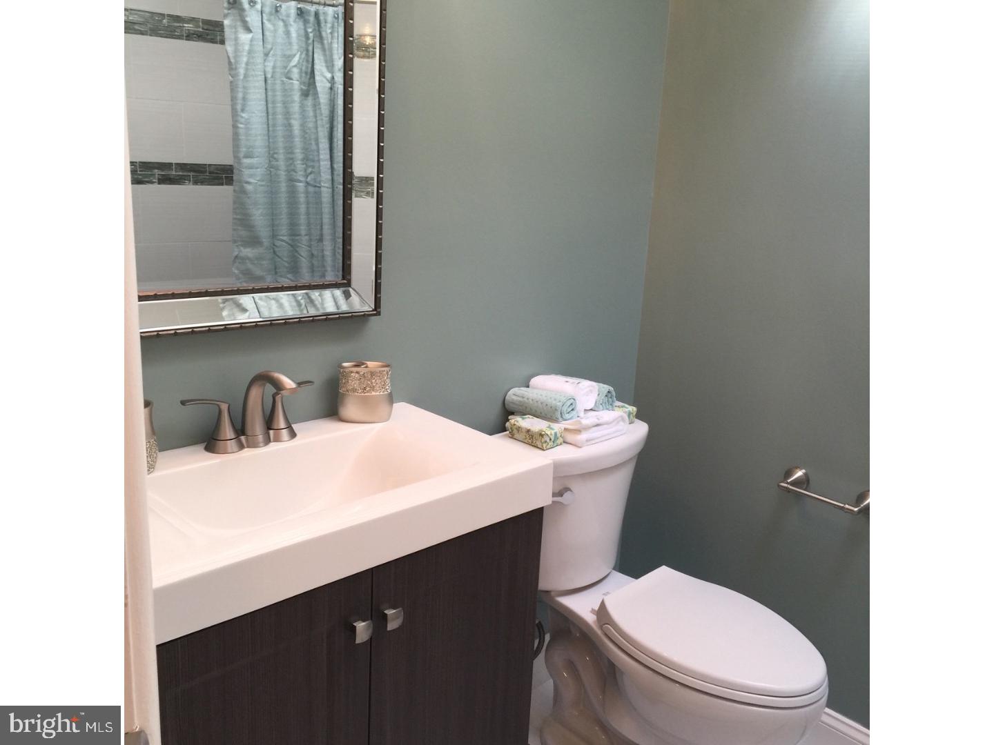 3709 Bellaire Road Philadelphia, PA 19154 - Photo 7 of 21 Bathroom