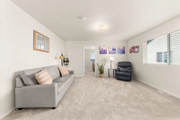 $615,000 | 10615 North Paiute Drive, Spokane, WA 99208