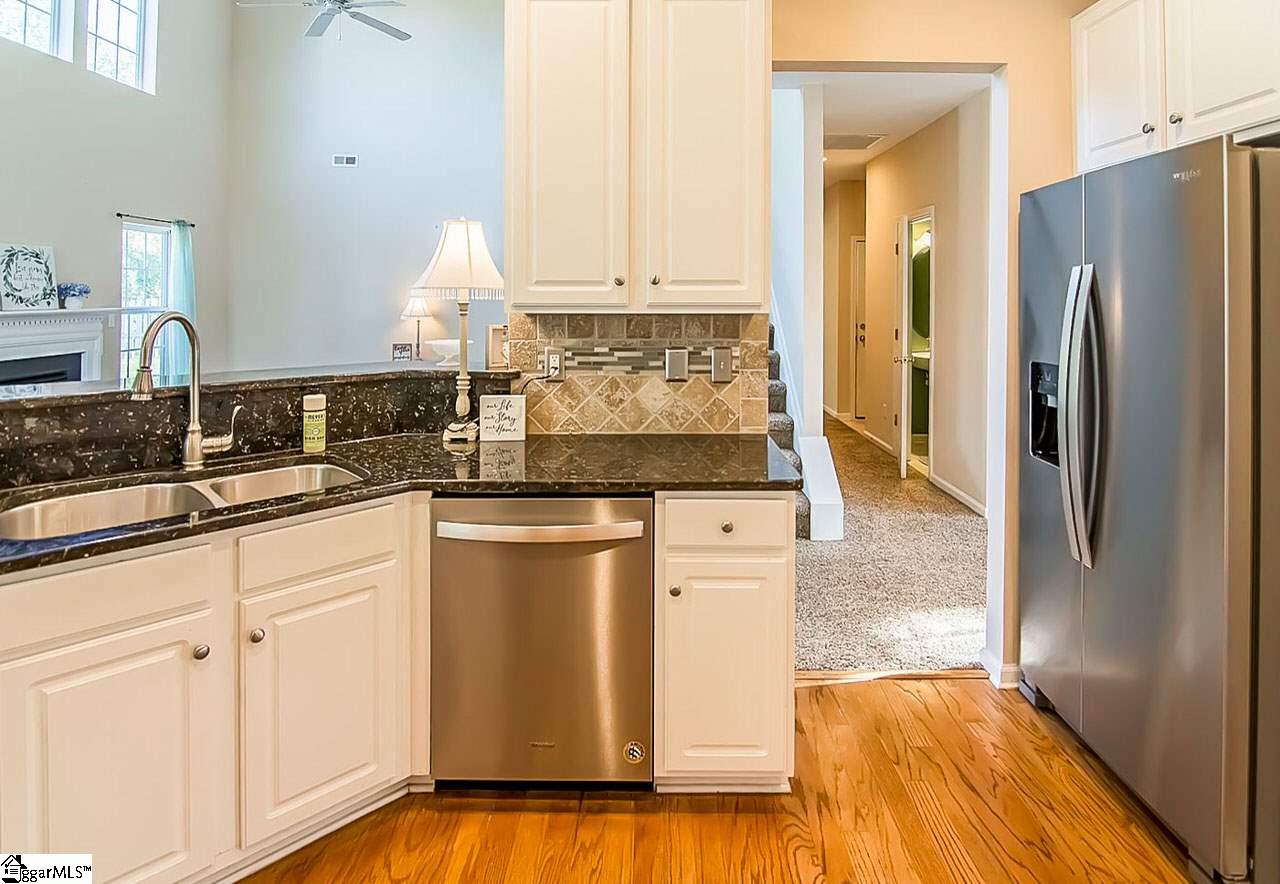 1 Friendsplot Cove Mauldin, SC 29662 - Photo 11 of 35 Gallery Image 11