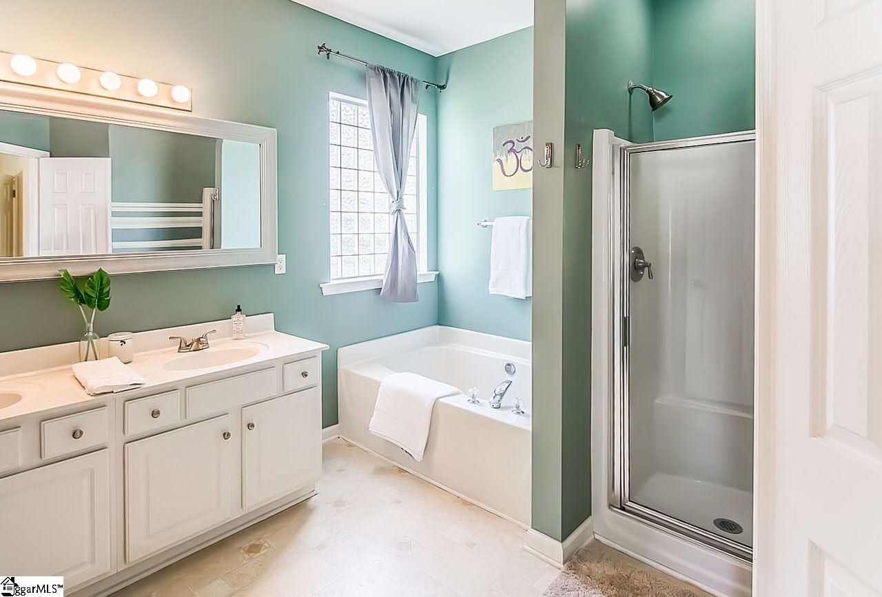 1 Friendsplot Cove Mauldin, SC 29662 - Photo 24 of 35 Gallery Image 24