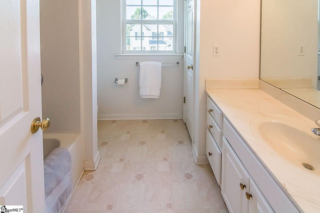 1 Friendsplot Cove Mauldin, SC 29662 - Photo 31 of 35 Gallery Image 31