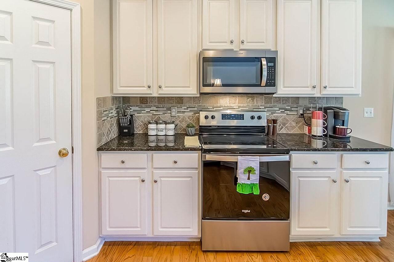 1 Friendsplot Cove Mauldin, SC 29662 - Photo 10 of 35 Gallery Image 10