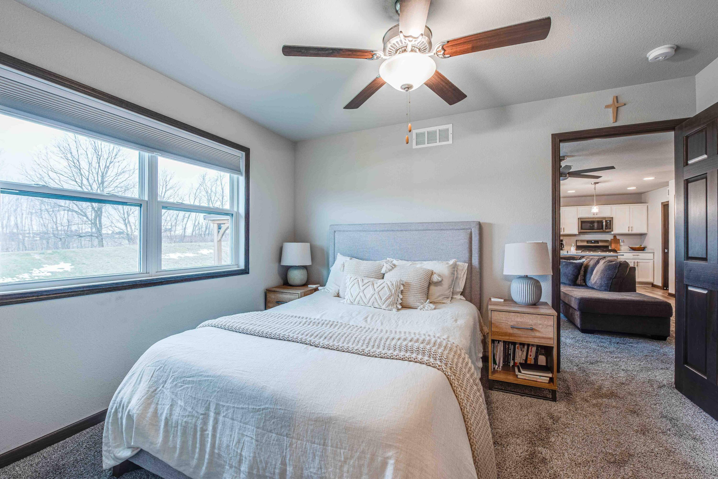 2040 90th Street Sturtevant, WI 53177 - Photo 20 of 35 DSC_0987