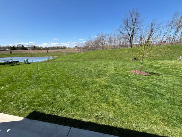 $399,999 | 2040 90th Street, Sturtevant, WI 53177