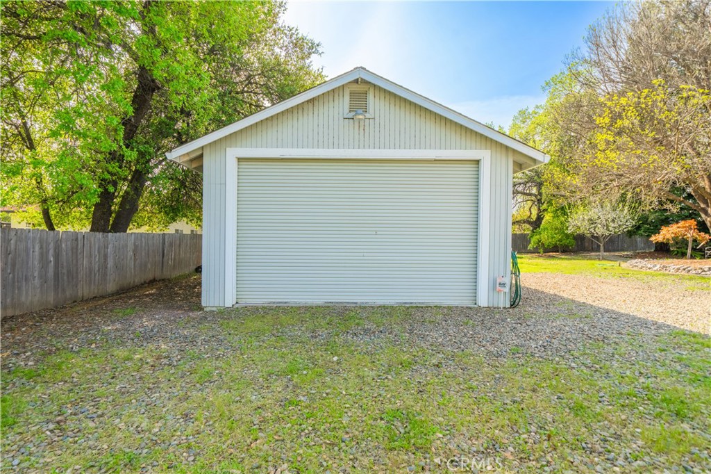 7120 Pit Road Redding, CA 96001 - Photo 22 of 39