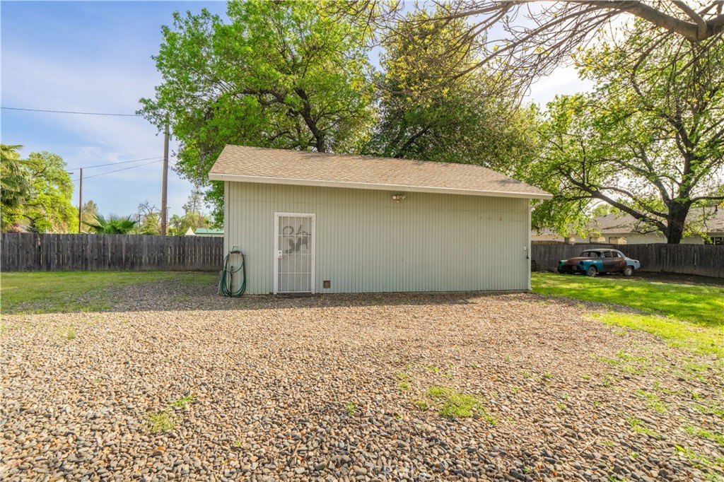 7120 Pit Road Redding, CA 96001 - Photo 24 of 39