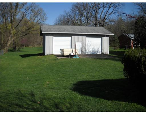 20127 Sumpter Road Belleville, MI 48111 - Photo 4 of 5 Photo 4
