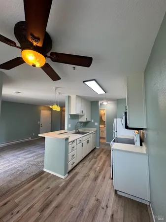 $2,150 | 511 Lighthouse Drive, Vallejo, CA 94590