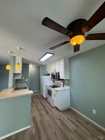 $2,150 | 511 Lighthouse Drive, Vallejo, CA 94590