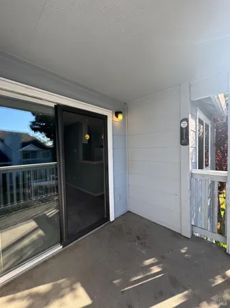 $2,150 | 511 Lighthouse Drive, Vallejo, CA 94590