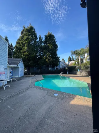$2,150 | 511 Lighthouse Drive, Vallejo, CA 94590