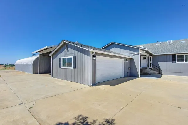 $1,315,000 | 3656 Hokan Lane, Wheatland, CA 95692
