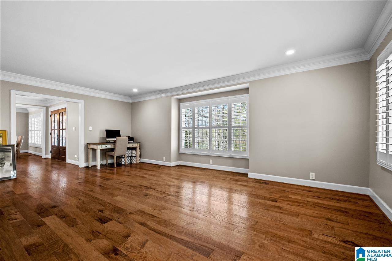 2601 Millwood Road Birmingham, AL 35243 - Photo 6 of 47