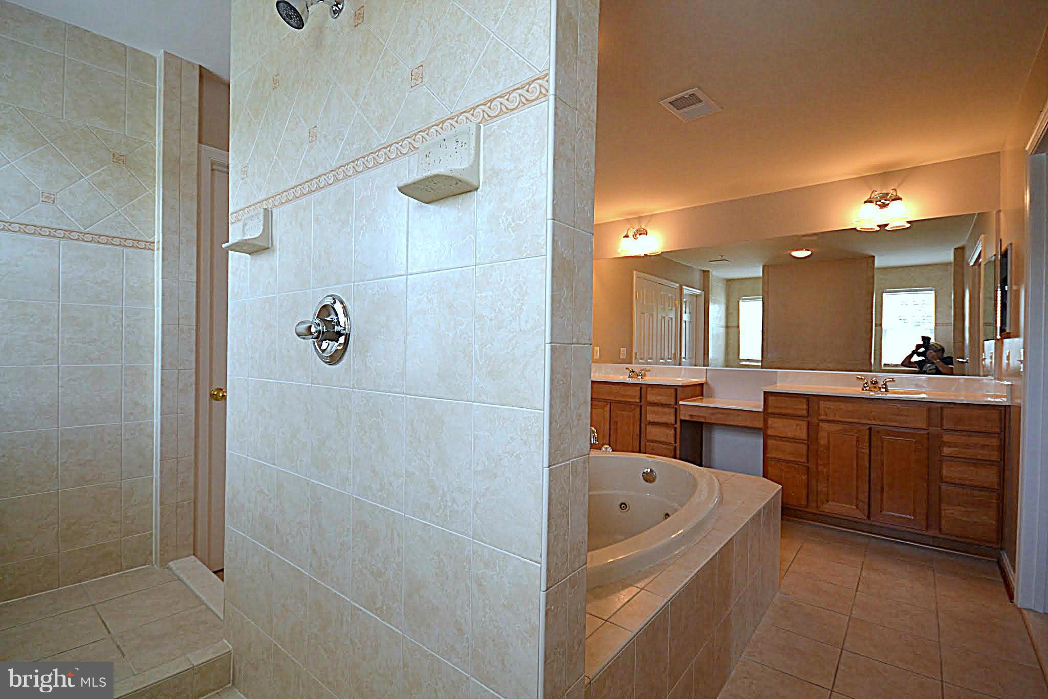 12709 Tayman Farm Road Brandywine, MD 20613 - Photo 16 of 25 Bath (Master)