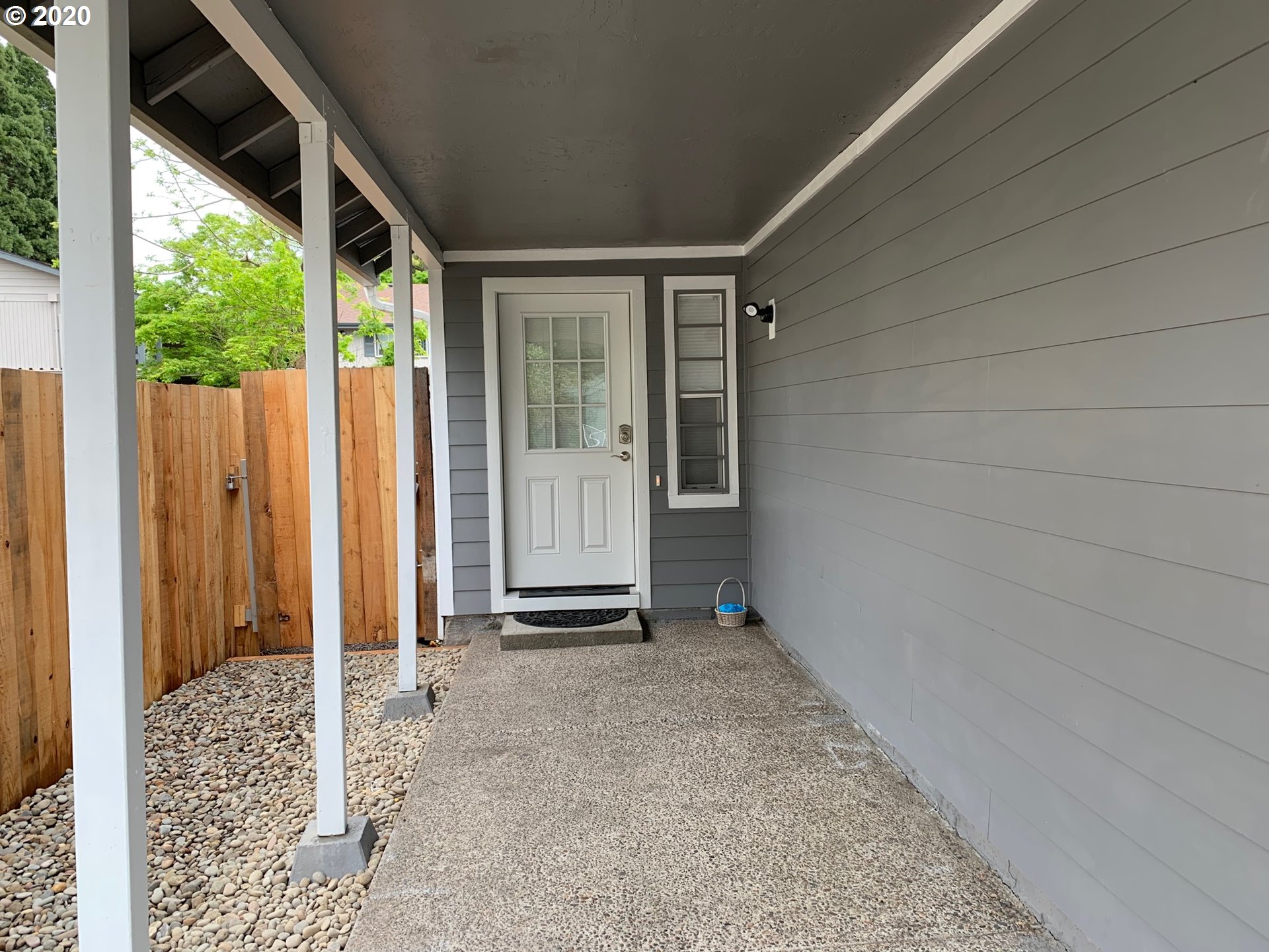 589 Harlow Road Springfield, OR 97477 - Photo 5 of 30