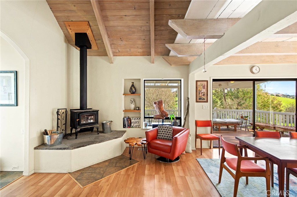 8255 Balboa Road Atascadero, CA 93422 - Photo 19 of 72 a living room with furniture and a large window