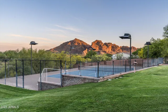 $7,995,000 | 6830 North 46th Place, Paradise Valley, AZ 85253