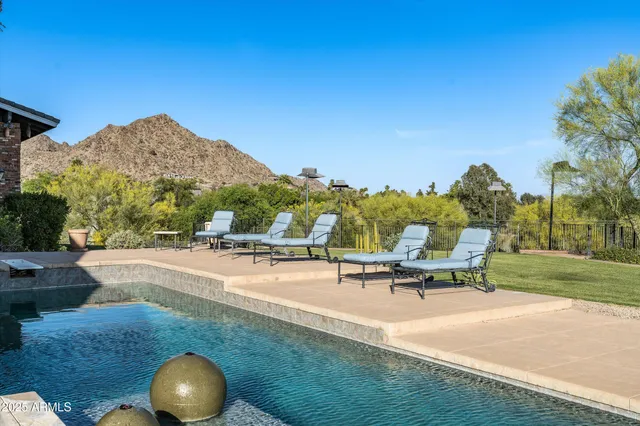 $7,995,000 | 6830 North 46th Place, Paradise Valley, AZ 85253