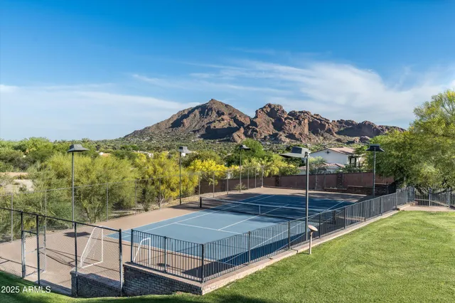 $7,995,000 | 6830 North 46th Place, Paradise Valley, AZ 85253