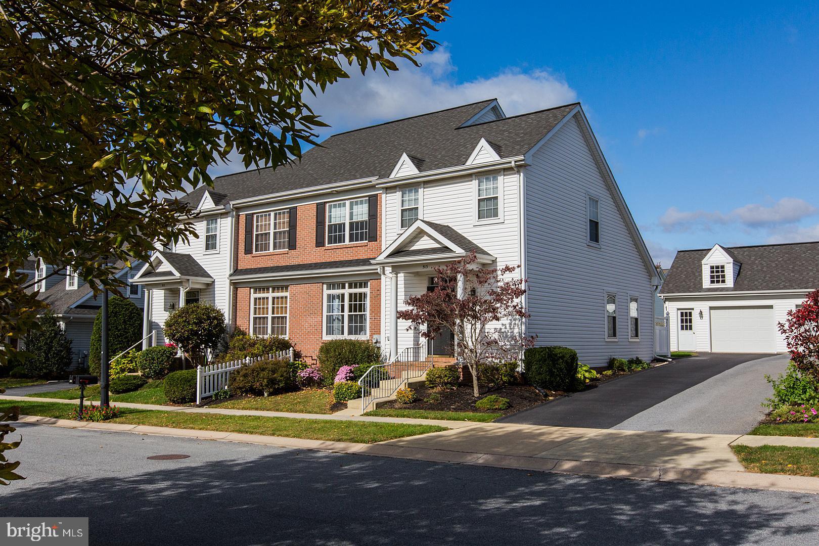 513 Providence Court Lititz, PA 17543 - Photo 3 of 69 Gallery Image 3