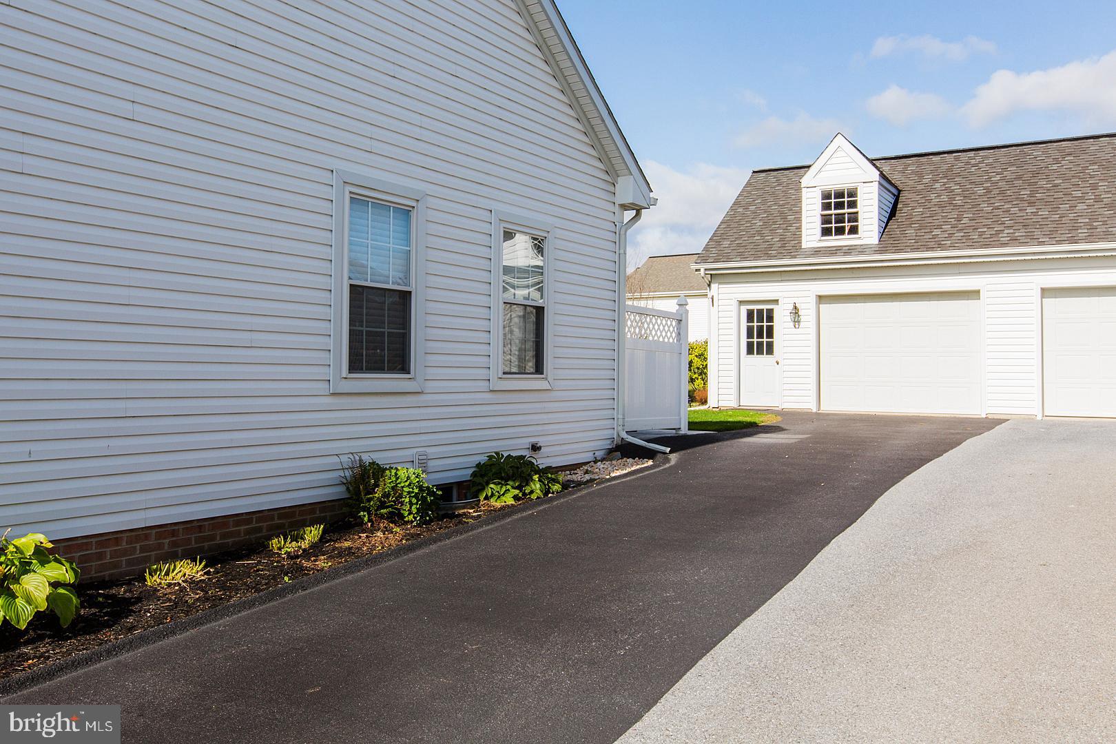 513 Providence Court Lititz, PA 17543 - Photo 8 of 69 Gallery Image 8