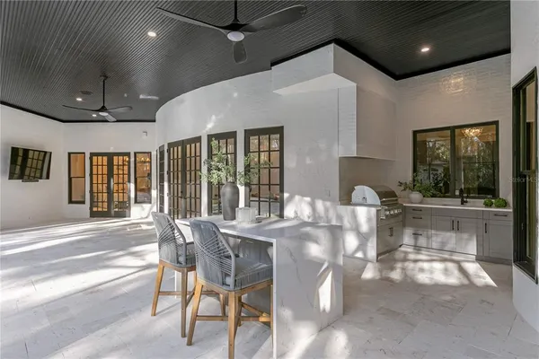 $4,300,000 | 6324 West Maclaurin Drive, Tampa, FL 33647