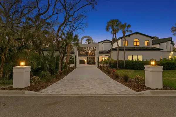 $4,300,000 | 6324 West Maclaurin Drive, Tampa, FL 33647