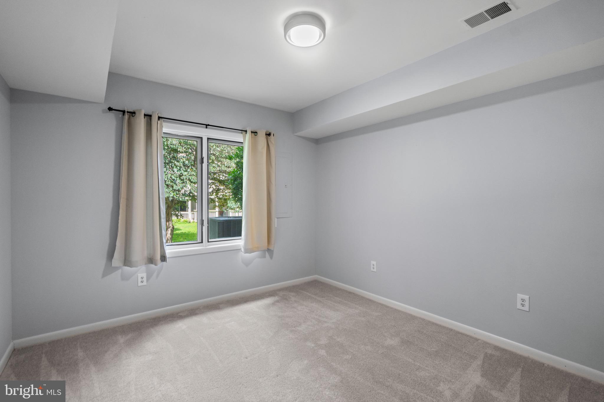 1281 Wedgewood Manor Way Reston, VA 20194 - Photo 46 of 56 Bedroom 3 on lower level