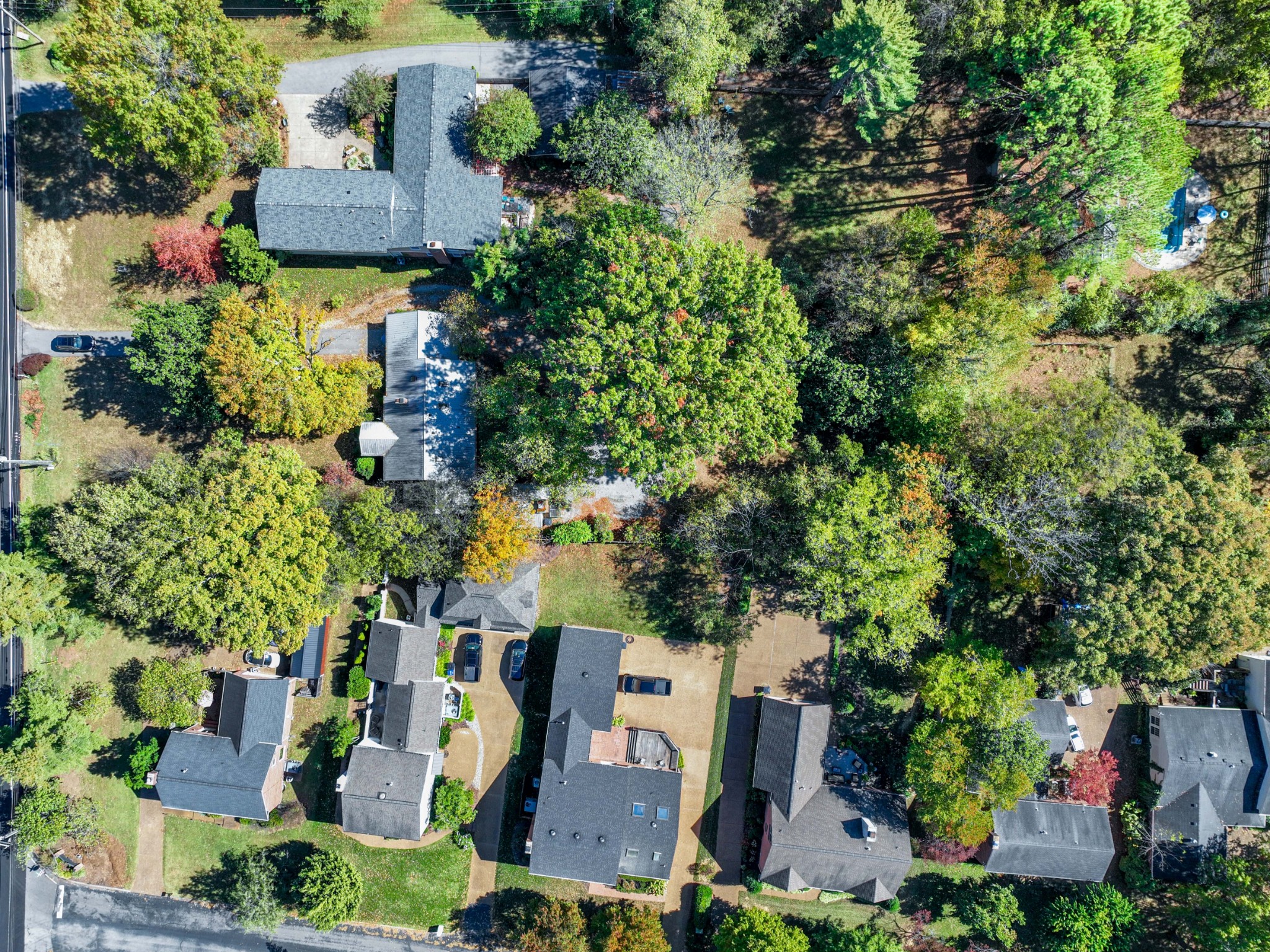 714 Murfreesboro Road Franklin, TN 37064 - Photo 41 of 46 an aerial view of multiple house