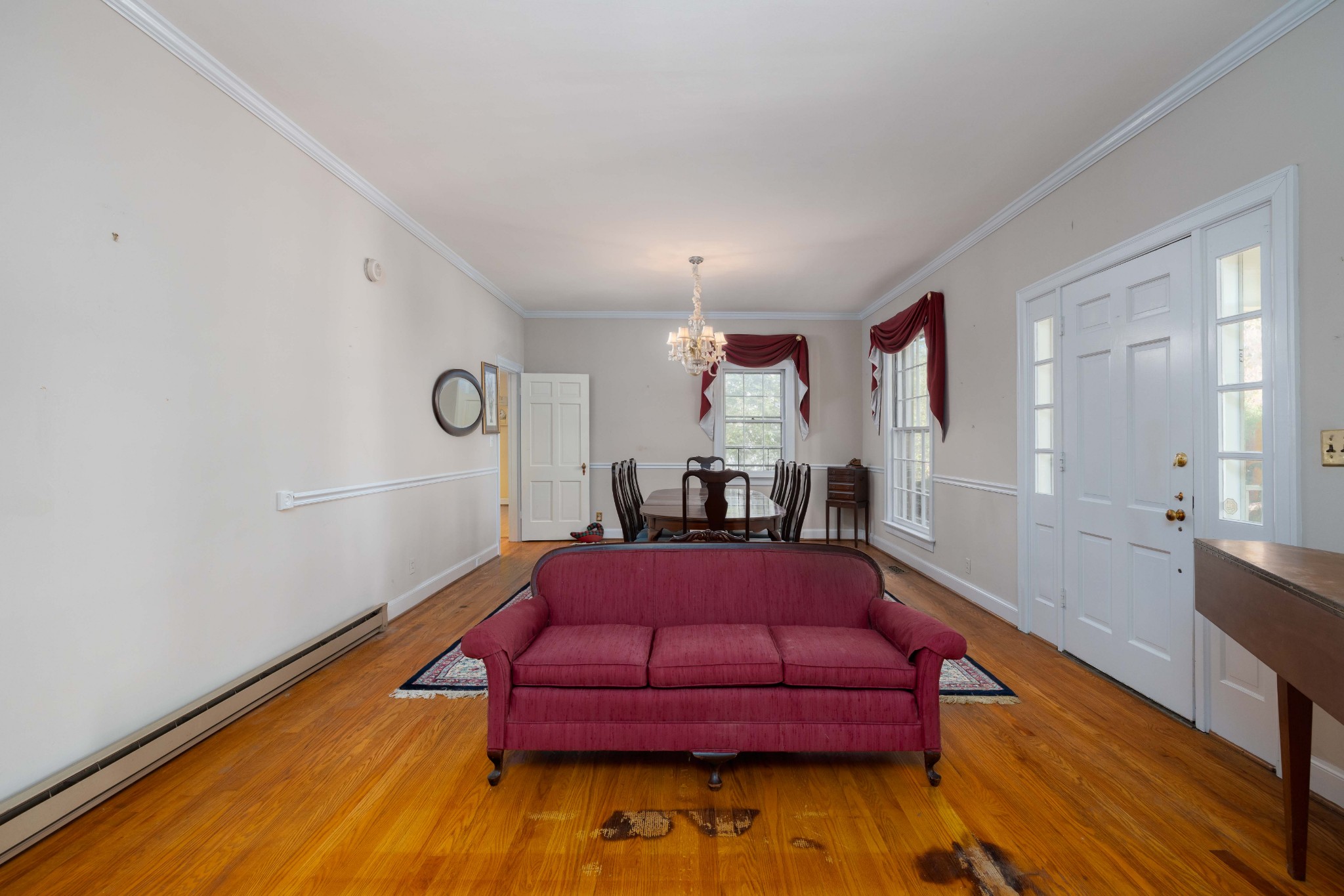 714 Murfreesboro Road Franklin, TN 37064 - Photo 5 of 46 a living room with furniture and a wooden floor