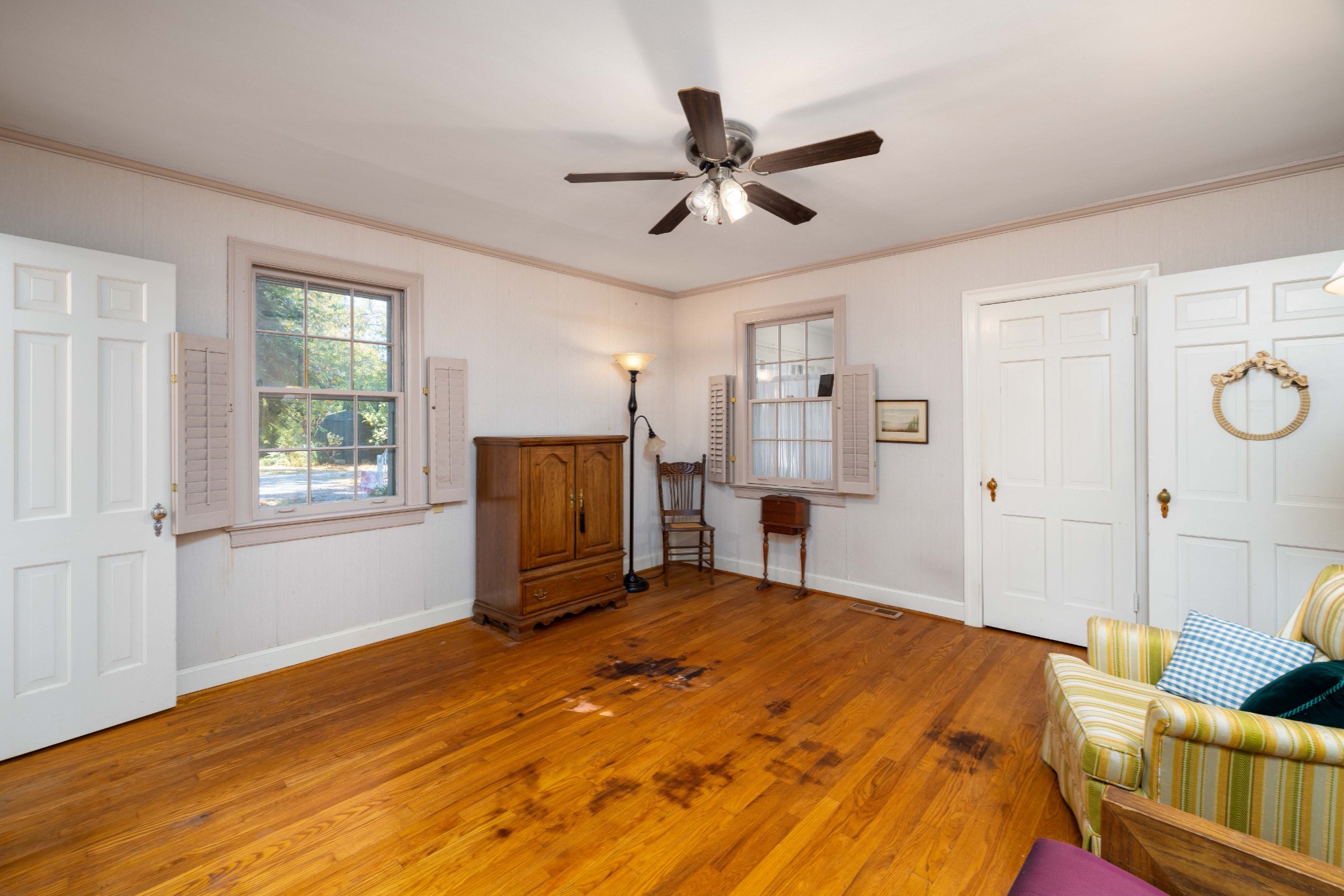 714 Murfreesboro Road Franklin, TN 37064 - Photo 10 of 46 a bedroom with a bed furniture and a window