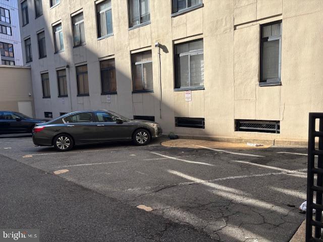 1312 Massachusetts Avenue Northwest, Unit 708 Washington, DC 20005 - Photo 32 of 34 a view of a street that has couple of cars parked on the road