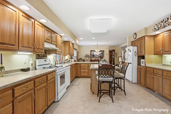 $174,900 | 19900 128th Street, Bristol, WI 53104
