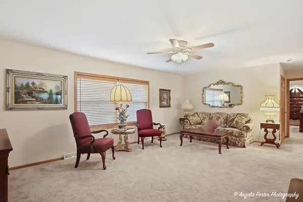 $174,900 | 19900 128th Street, Bristol, WI 53104