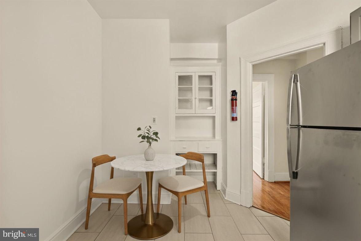 1457 Park Road Northwest, Unit 402 Washington, DC 20010 - Photo 14 of 20 Kitchen