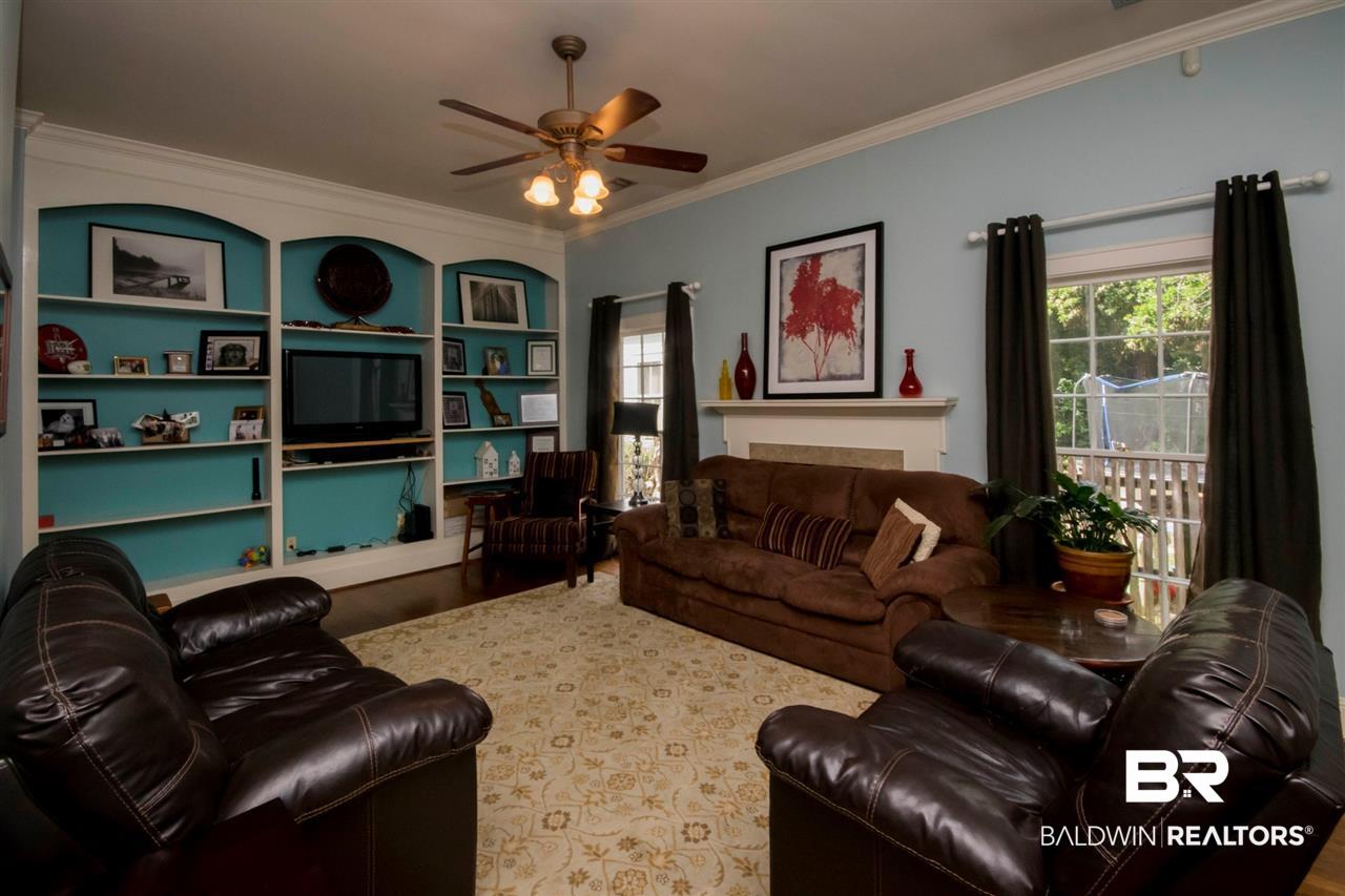 220 Hazel Street Mobile, AL 36607 - Photo 7 of 36