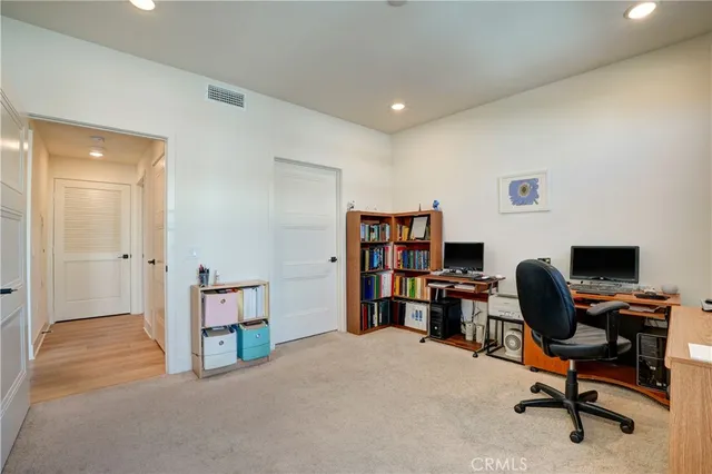 $1,280,000 | 16235 Dawn Way, Unit 203, Tustin, CA 92782