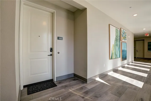$1,280,000 | 16235 Dawn Way, Unit 203, Tustin, CA 92782
