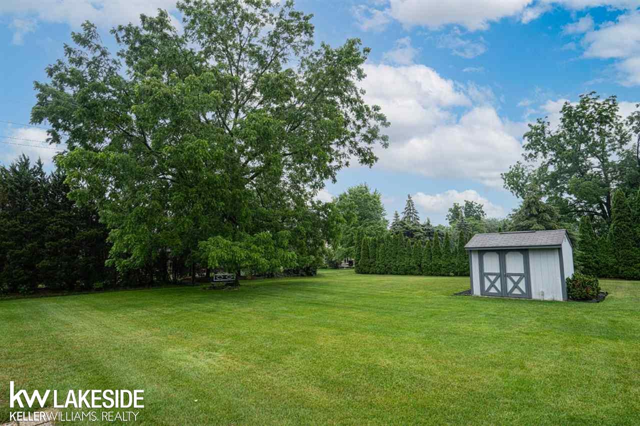 534 Slumber Lane Rochester Hills, MI 48307 - Photo 34 of 36