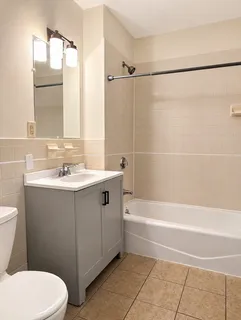 $560,000 | 1177 Commonwealth Avenue, Unit 6, Boston, MA 02134
