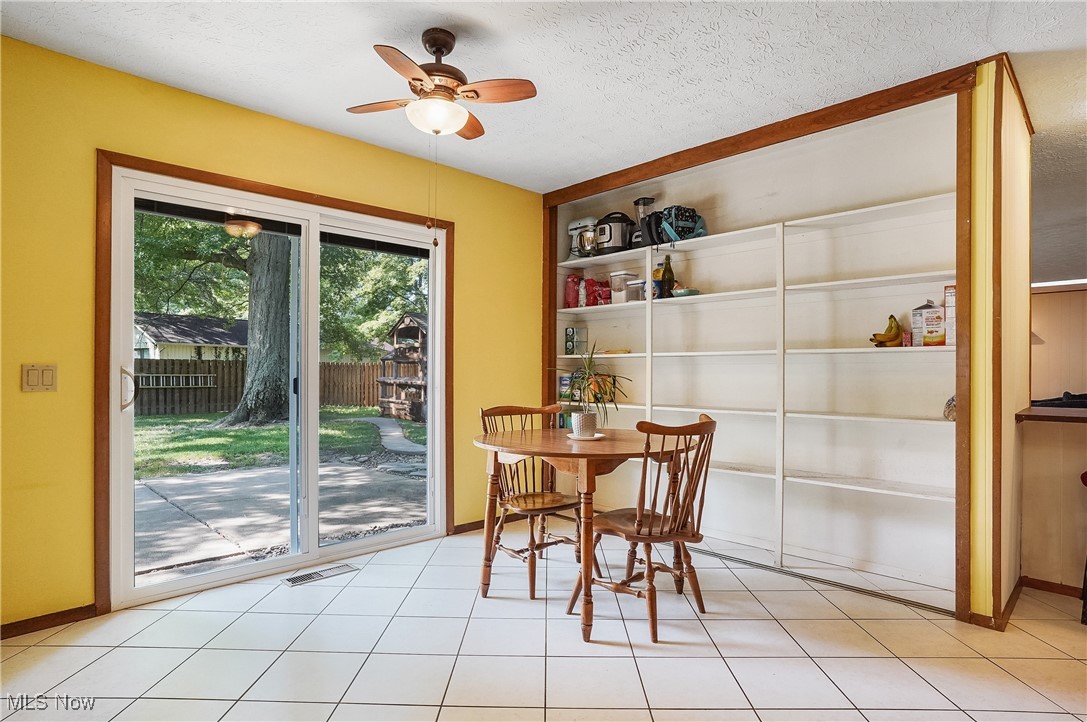 10751 Gate Post Road Strongsville, OH 44149 - Photo 16 of 44 Gallery Image 16
