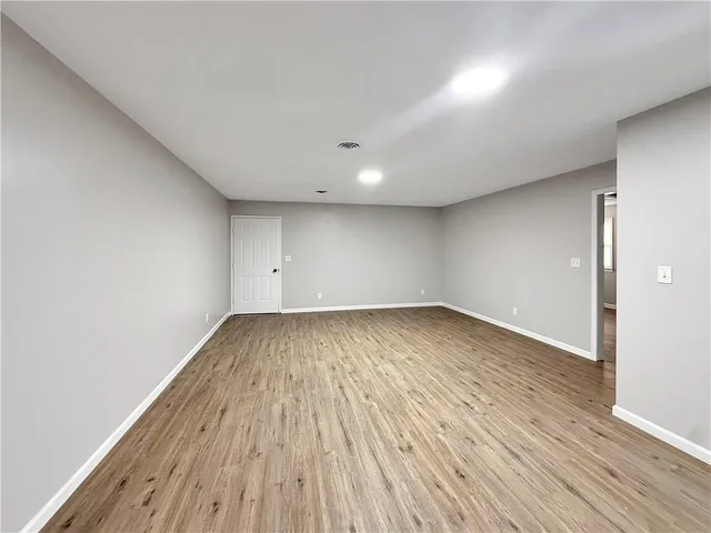 $230,000 | 217 West 17th Street, Higginsville, MO 64037