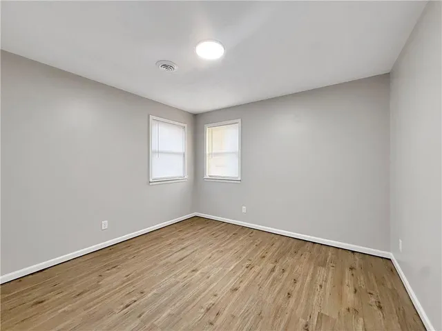 $230,000 | 217 West 17th Street, Higginsville, MO 64037