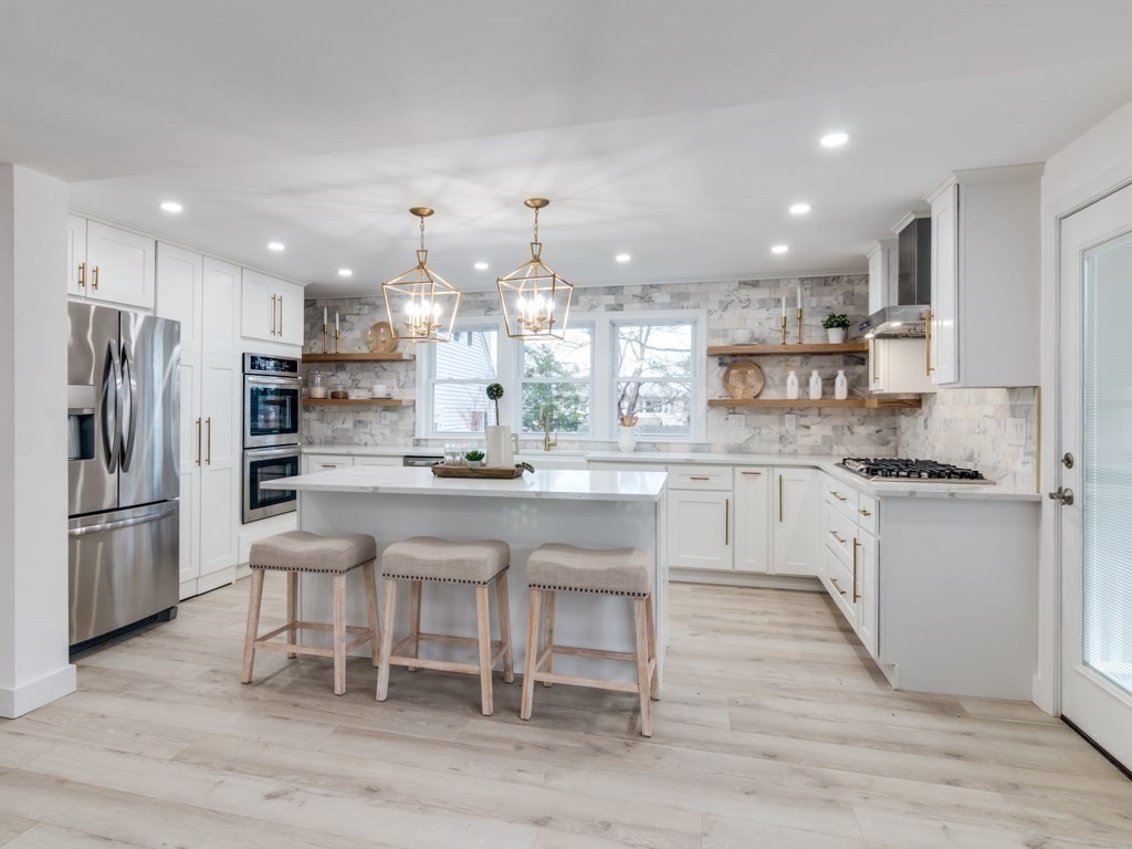 21 Emerald Road Nahant, MA 01908 - Photo 10 of 32 Gallery Image 10